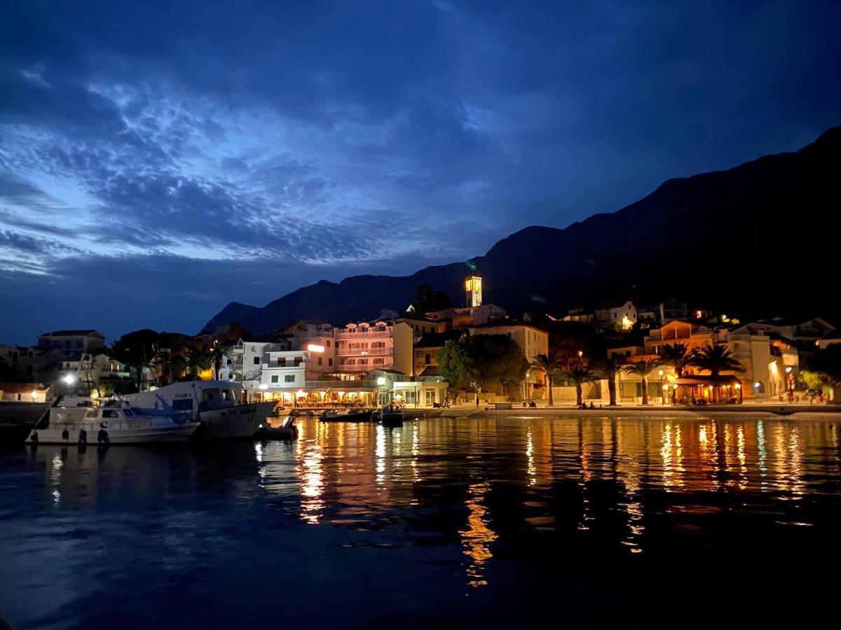 Apartments Grozdana Gradac  Bagian luar foto